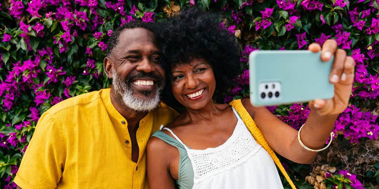 couple's photos reveal actually like each other