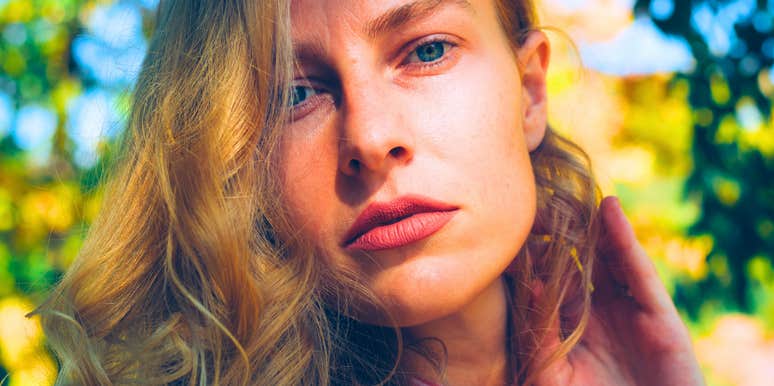 Smart Women Who Rarely Get Their Hearts Broken Notice Subtle Red Flags Early On