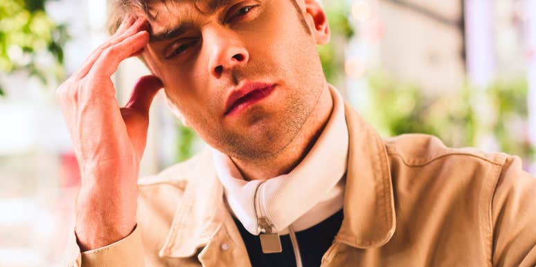 Phrases Mentally & Emotionally Stagnant People Often Say In Casual Conversation