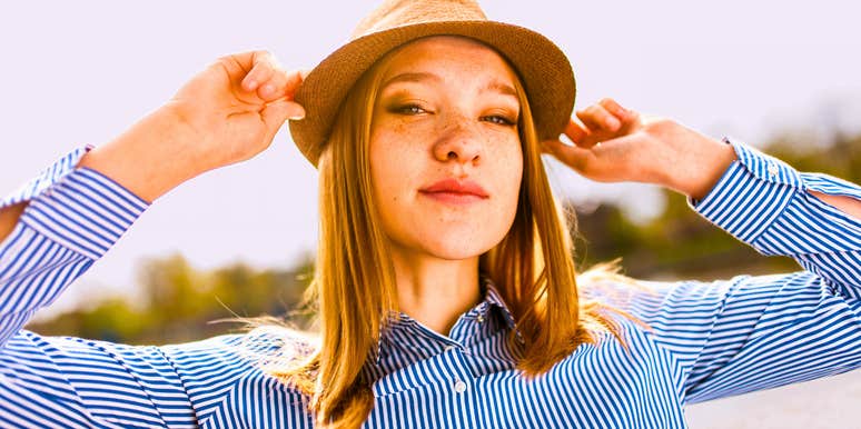 confident woman cutting off contact with people who don't deserve her