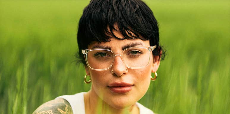 emotionally intelligent woman downgrading relationship