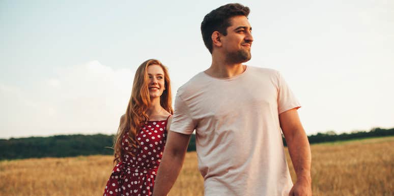 3 Things All Happily Married Couples Do When Times Get Tough happy couple holding hands