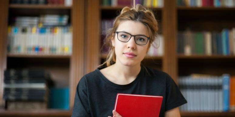 Smarter People Have Fewer Friends, Says Science Smarter People Have Fewer Friends, Says Science