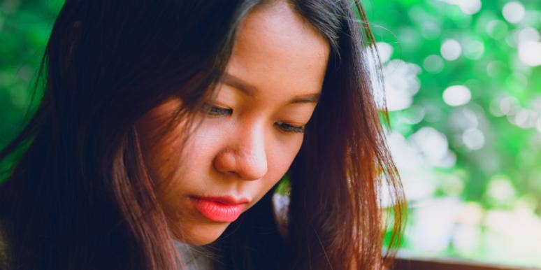 10 Unavoidable Signs You're In A Dead-End Relationship 10 Unavoidable Signs You're In A Dead-End Relationship