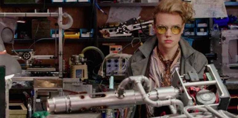 kate mckinnon holtzmann ghostbusters kate mckinnon holtzmann ghostbusters gay