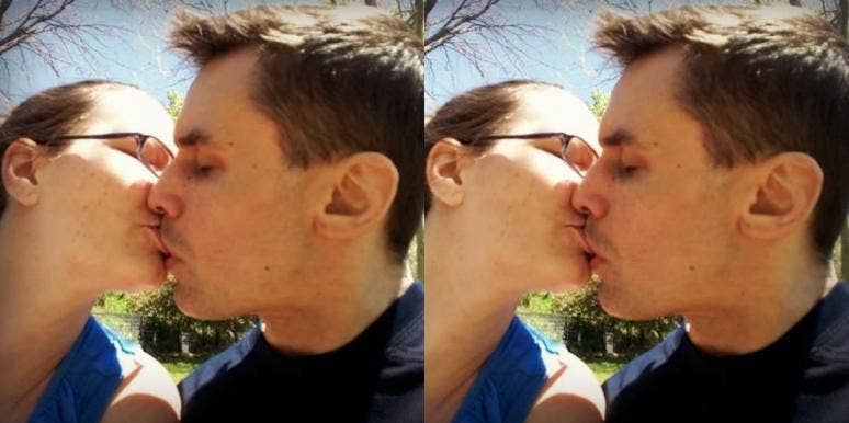 I Have No Teeth — But My Husband Still Thinks I'm Beautiful I Have No Teeth — But My Husband Still Thinks I'm Beautiful