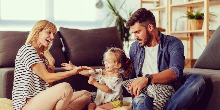 3 Simple, Age-Appropriate Steps For Parents To Talk To Kids About The Coronavirus Pandemic 3 Simple, Age-Appropriate Steps For Parents To Talk To Kids About The Coronavirus Pandemic