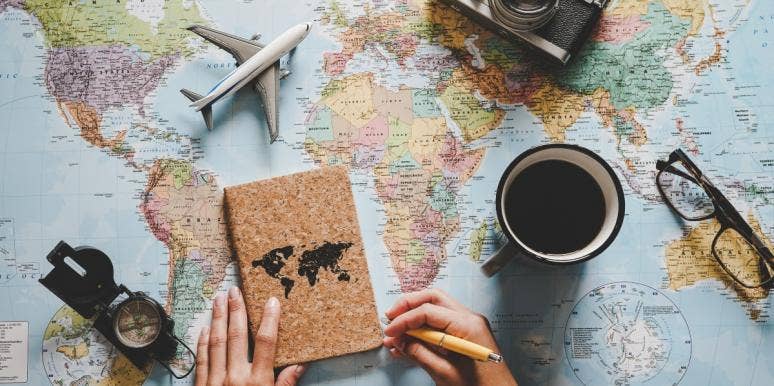 flat lay map flat lay map