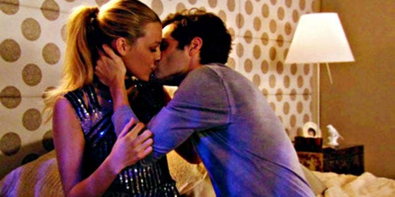 Couple breaks up gets back together Couple breaks up gets back together