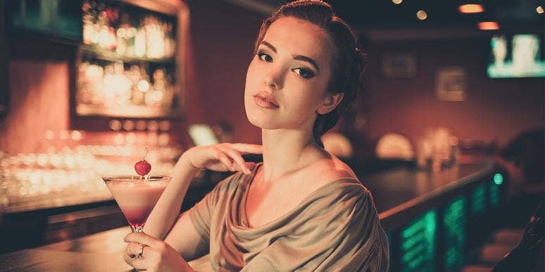 Does Negging Work? I "Negged" Men At The Bar To See If This Controversial Tactic Works Does Negging Work? I "Negged" Men At The Bar To See If This Controversial Tactic Works