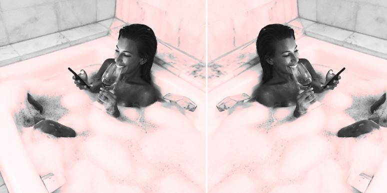 Sexting? 7 Things You Must Know Before You Hit 'Send' Sexting? 7 Things You Must Know Before You Hit 'Send'