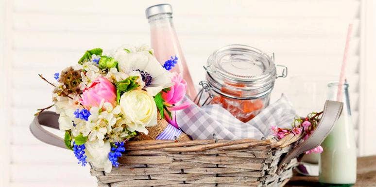 31 Best Hostess Gifts For Summer 31 Best Hostess Gifts For Summer