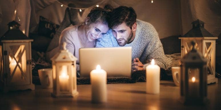 50 Best Murder Mystery Movies Of All Time couple watching a movie together