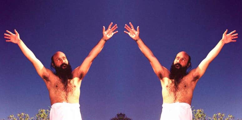 Who Is Bhagwan Shree Rajneesh New Details About The Guru From Wild Wild Country On Netflix Yourtango