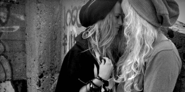 bisexual-women bisexual-women