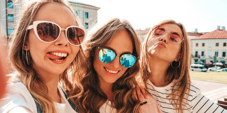 Birth Compatibility: Who You're Most Compatible With, Based On Your Birth Order Birth Compatibility: Who You're Most Compatible With, Based On Your Birth Order