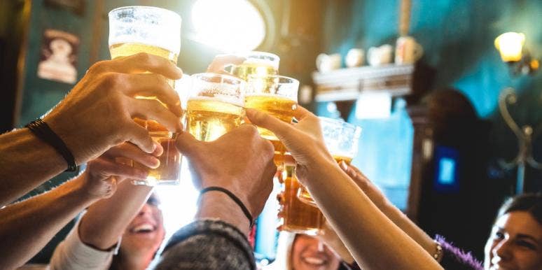 Do You Get Black Out Drunk? How To Stop Blacking Out When Drinking Alcohol friends with beer in the air