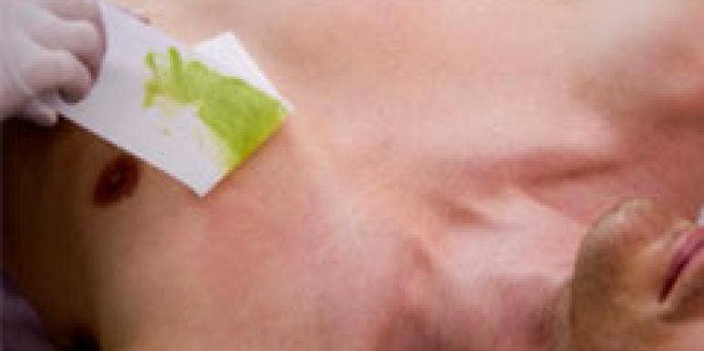 Is The Male Brazilian Wax Completely Pointless? men getting his chest waxed