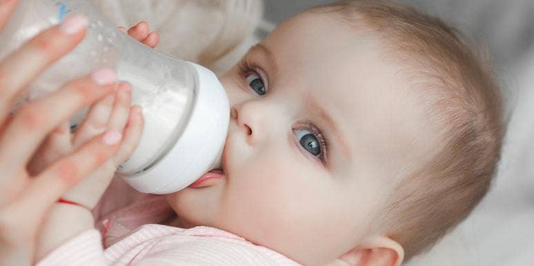 I Fed My Daughter Breast Milk I Found On The Internet baby with bottle