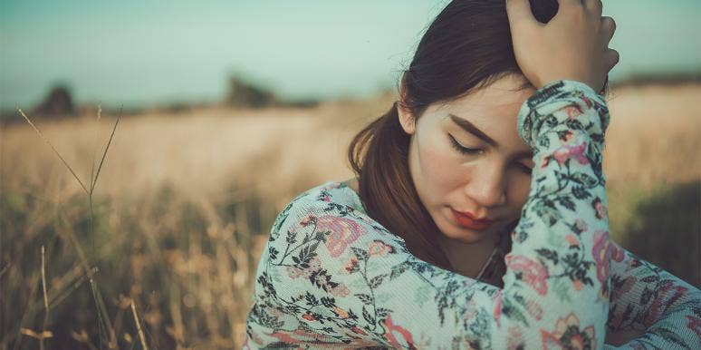 7 Things People Don't Realize You're Doing Because You're Afraid Of Heartbreak sad woman