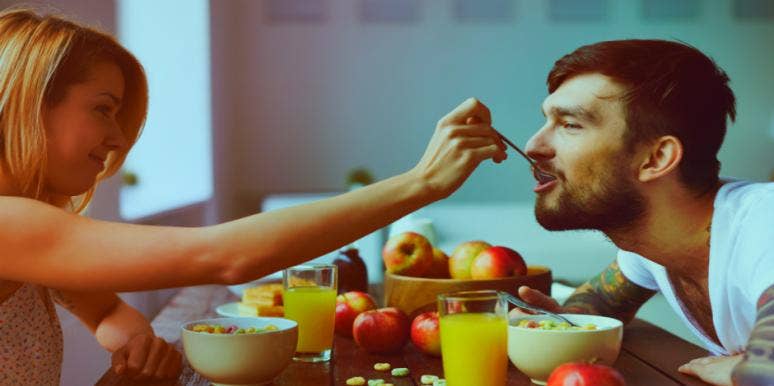 5 Vital Signs Your Guy Has A Heart (And Thinks With It, Too!) 5 Vital Signs Your Guy Has A Heart (And Thinks With It, Too!)