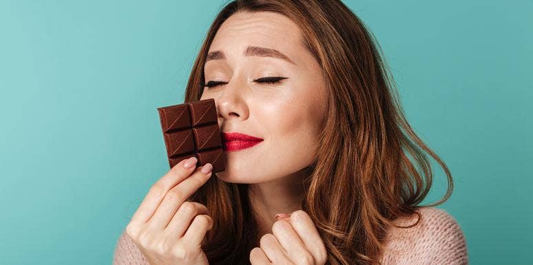 People Are Sniffing Chocolate Now Because This World Is Weird