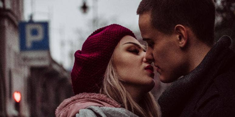3 Reasons Why Communication is Vital For Sex & Intimacy In Healthy Relationships