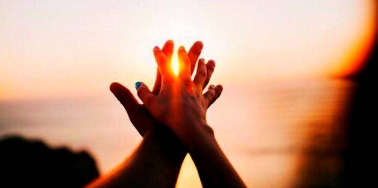 Ways A Good Man Tells You He Loves You Without saying a Word! Ways A Good Man Tells You He Loves You Without saying a Word!