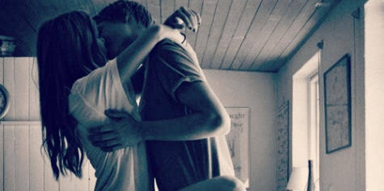 couple-kissing couple-kissing