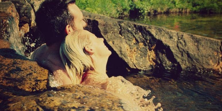couple skinny dipping couple skinny dipping