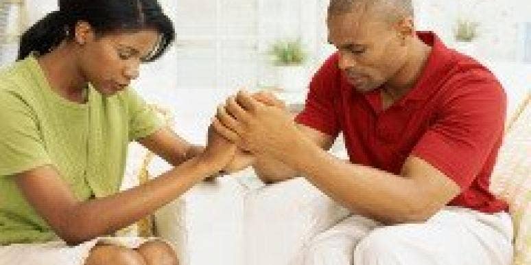 Want To Prevent Cheating? Try Prayer couple praying together