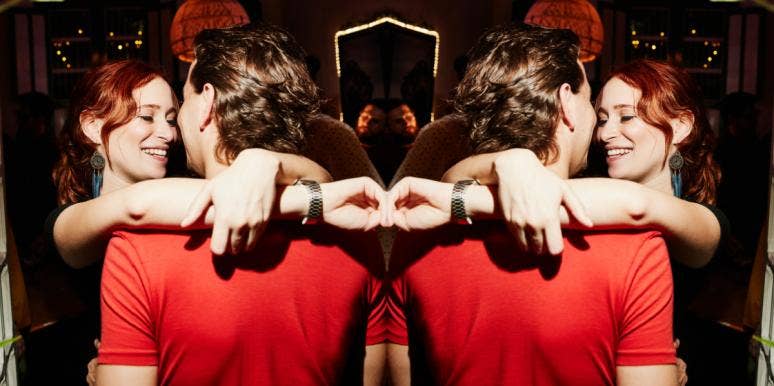 12 Best New Year's Resolutions For Couples To Make Together couple making new year's resolutions