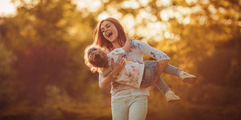 10 Reasons Your Daughter Is The Greatest Gift You'll Receive happy mom and daughter