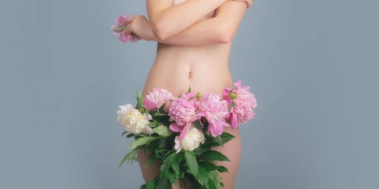 8 Signs Of A Dirty Vagina & What To Do About It flowers covering woman vagina