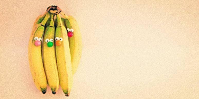 6 Facts About Having Sex With A Curved Penis bundle of bananas