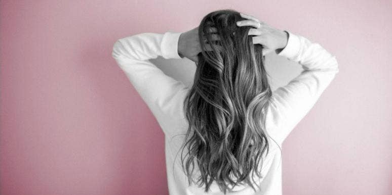 Is Dry Shampoo Bad For Your Hair? Potential Health Risks — And How To Use It Safely