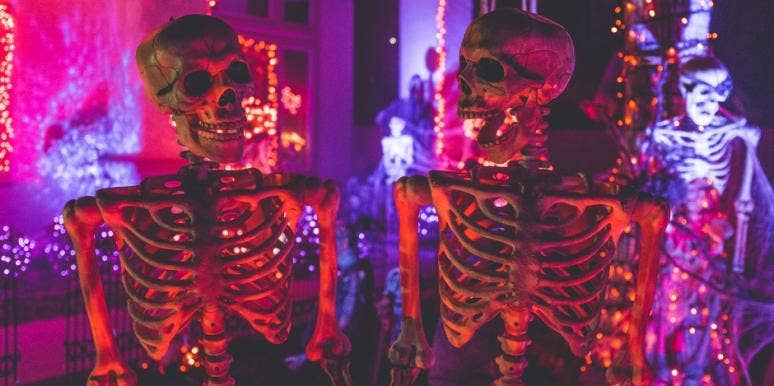 Simple & Easy Halloween Costume Ideas That Require Minimal Effort For Maximum Fun Simple & Easy Halloween Costume Ideas That Require Minimal Effort For Maximum Fun