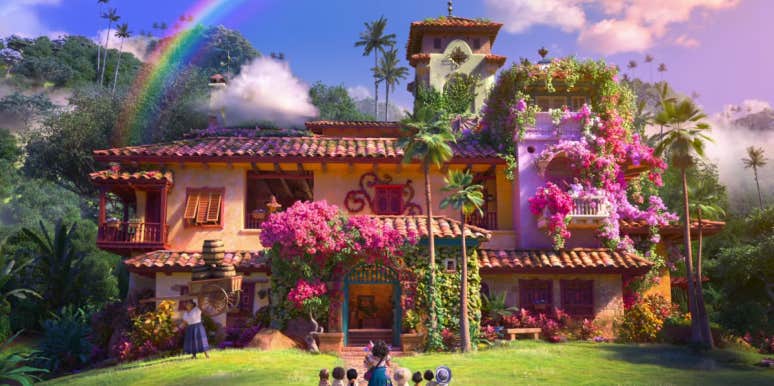 Why Disney's 'Encanto' Trailer Made A Colombian Man Cry encanto madrigal house trailer