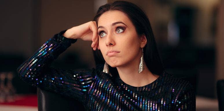 If You Do These 3 Things, You're Definitely An Extroverted Introvert If You Do These 3 Things, You're Definitely An Extroverted Introvert