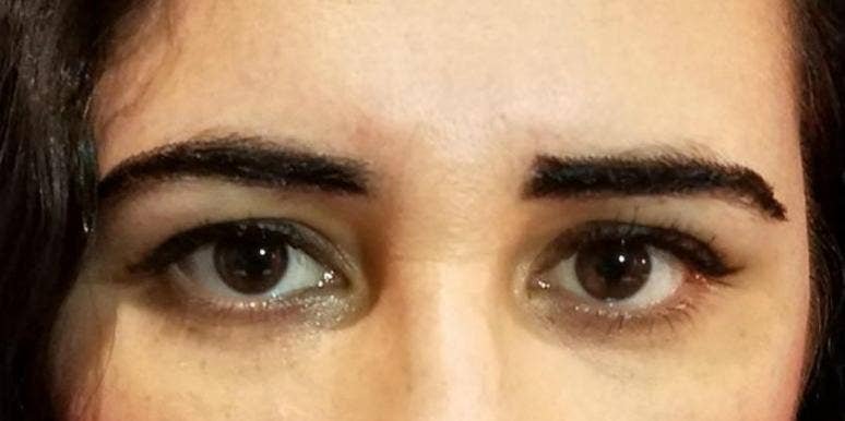 What Happened When I Tried Wearing Eyebrow Wigs What Happened When I Tried Wearing Eyebrow Wigs