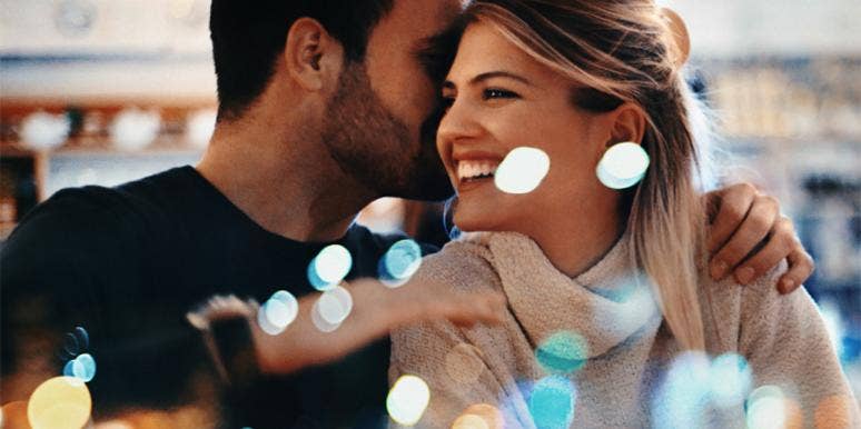 5 Body Language Signs A Guy Likes You 5 Body Language Signs A Guy Likes You