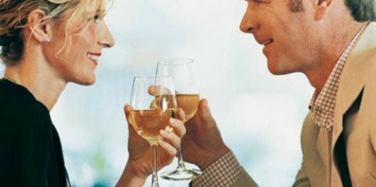 3 Things You Should Never Do On A First Date [EXPERT]