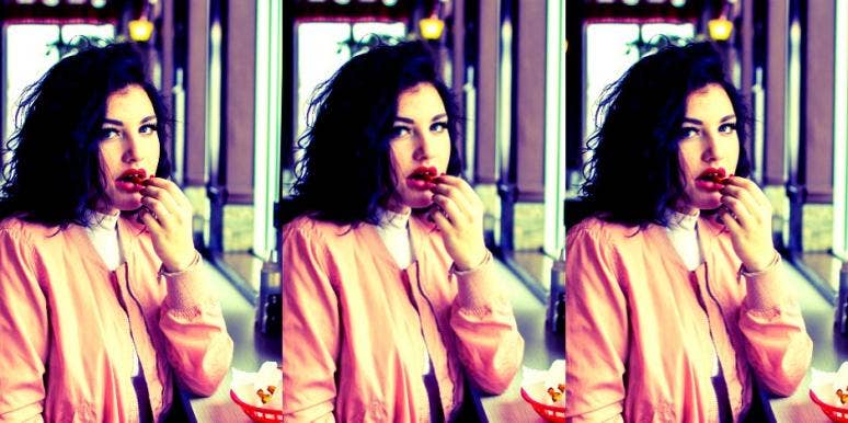 Why Fitness & Weight Loss Apps Put Women With Low Self-Esteem & Eating Disorders At Risk Why Fitness & Weight Loss Apps Put Women With Low Self-Esteem & Eating Disorders At Risk