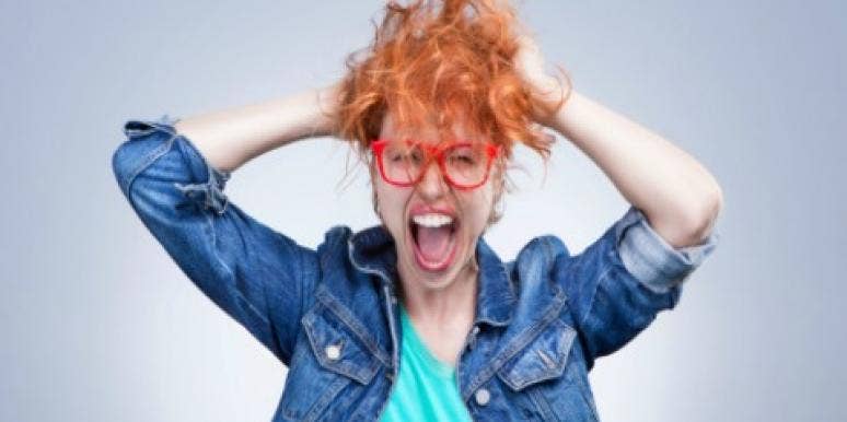 16 Signs Your Boyfriend Is More Into His Fantasy League Than You woman