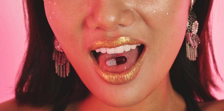 These Pills Will Make You Poop Glitter These Pills Will Make You Poop Glitter
