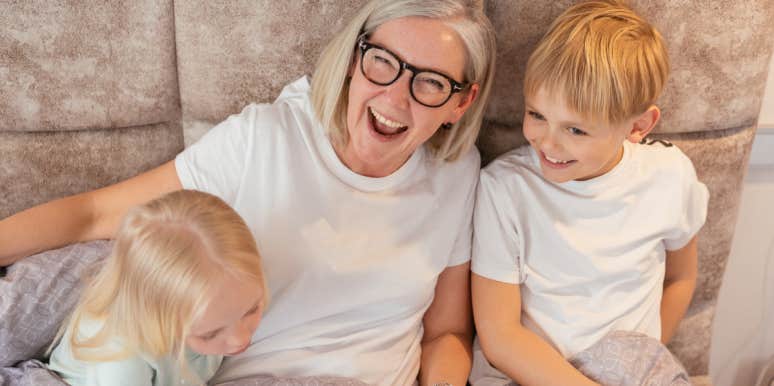 Mom Cancels Holiday Plans With Her Parents After What They Said About Her Stepkids & Asks If She Went Too Far Grandma, Grandchildren