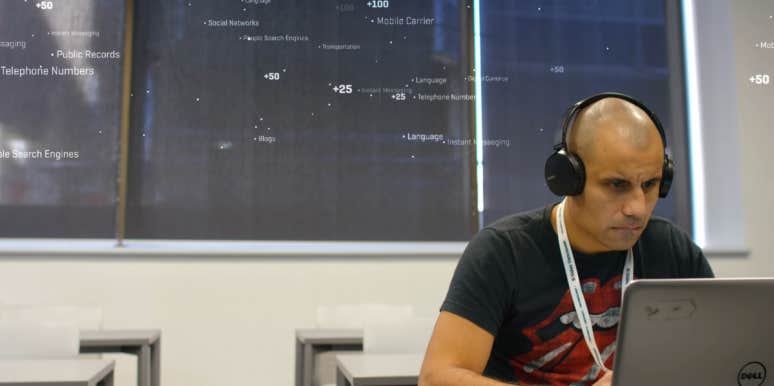 There's An Organization That Employs Hackers To Find Missing People Hackers find missing people