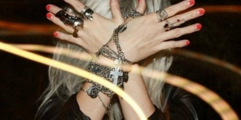 hands hands