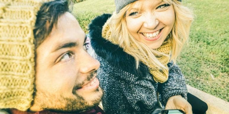 Does He Like Me? How To Tell If A Guy Likes You By Spotting These 9 Signs Does He Like Me? How To Tell If A Guy Likes You By Spotting These 9 Signs