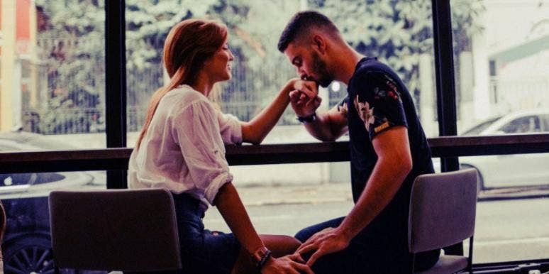 How Do I Know If He's The One? 8 Signs He's Ready To Get Married How Do I Know If He's The One? 8 Signs He's Ready To Get Married